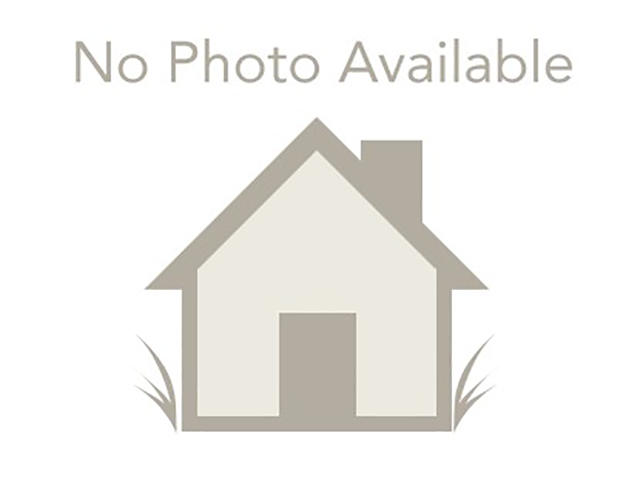 Beautiful single family home with great features